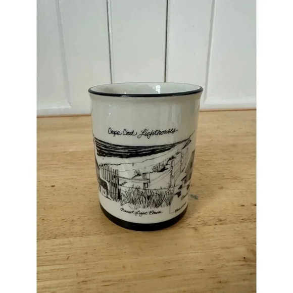 GHC Cape Cod Lighthouses Mug - Picture 1 of 8